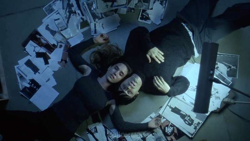 مرثیهای بر یک رؤیا (Requiem for a Dream)