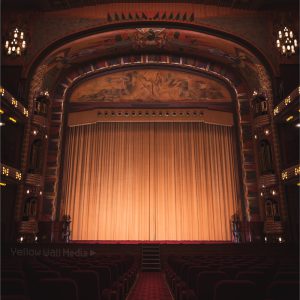 نورپردازي تئاتر با نگاهي به مولفه هاي نمايش مونوپلِژي
