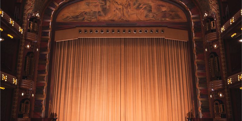 نورپردازي تئاتر با نگاهي به مولفه هاي نمايش مونوپلِژي