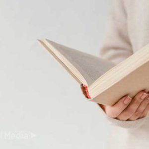 نگاهي به کتاب هاي حوزه سينما به مناسبت بيست و چهارم آبان روز کتاب و کتابخواني