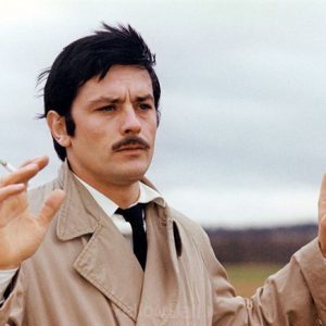 بررسی هفت فیلم برتر آلن دلون، فیلم اول: دایره سرخ