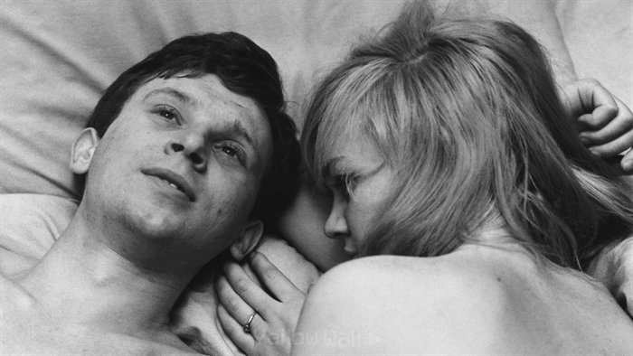 تصویری از فیلم Loves of a Blonde (۱۹۶۵)