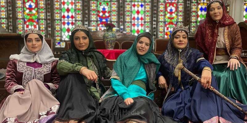 بازگشت سریال جیران و بررسی طراحی لباس دوره‌ی قاجار با نگاهی به کتاب‌های مرتبط