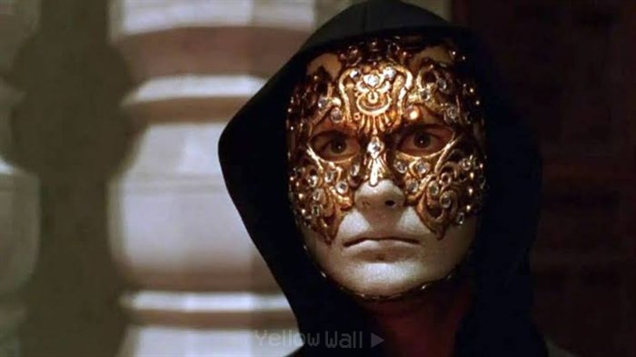 تصویری از فیلم «چشمان کاملا بسته» از استنلی کوبریک
